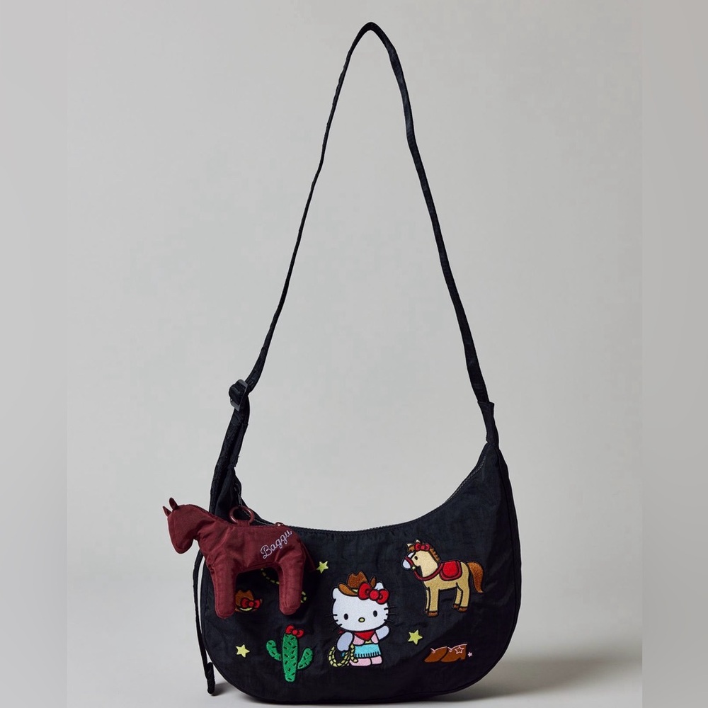 BAGGU x Hello Kitty black western medium crescent bag WITH BAGGU horse charm!